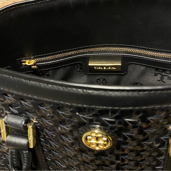Tory Burch Robinson Basket-Weave Dome Satchel Bag - Picture 7 of 16